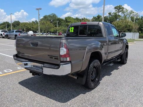 Used 2012 Toyota Tacoma PreRunner w/ SR5 Pkg RWD image 4