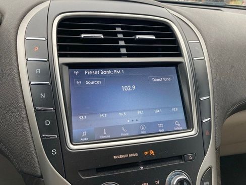 Used 2020 Lincoln Nautilus Reserve w/ Cargo Utility Package image 22