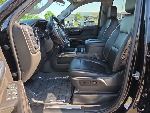 Used 2020 Chevrolet Silverado 1500 LT Trail Boss AWD/4WD image 19
