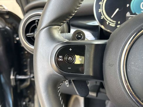 Certified 2023 MINI Cooper S w/ Signature Upholstery Package FWD image 12