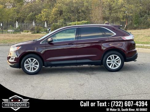 Used 2017 Ford Edge SEL w/ Equipment Group 201A image 4