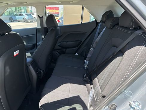 New 2026 Hyundai Venue SEL FWD image 12