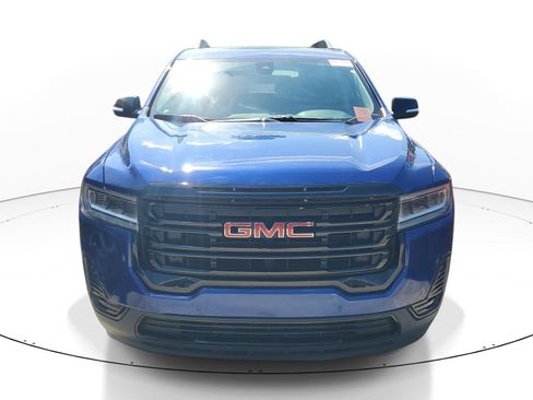 Used 2023 GMC Acadia SLE w/ Elevation Edition FWD image 2