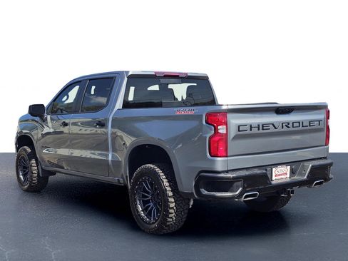 Used 2024 Chevrolet Silverado 1500 LT Trail Boss w/ LT Trail Boss Premium Package AWD/4WD image 13