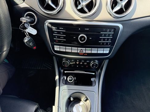 Used 2018 Mercedes-Benz GLA 250 4MATIC w/ Convenience Package image 9