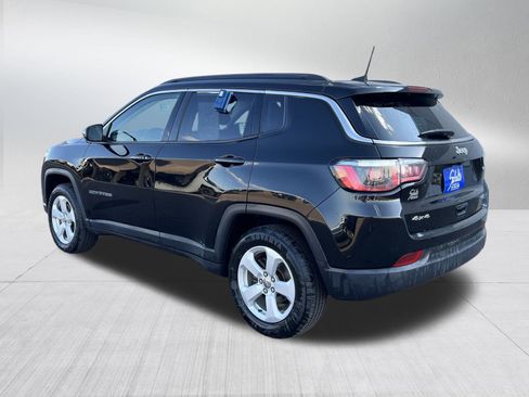 Used 2019 Jeep Compass Latitude image 9