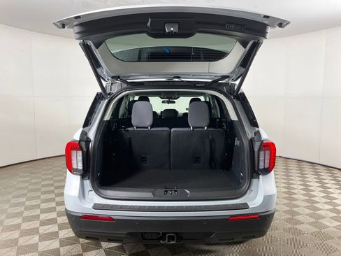 New 2026 Ford Explorer Active RWD image 27