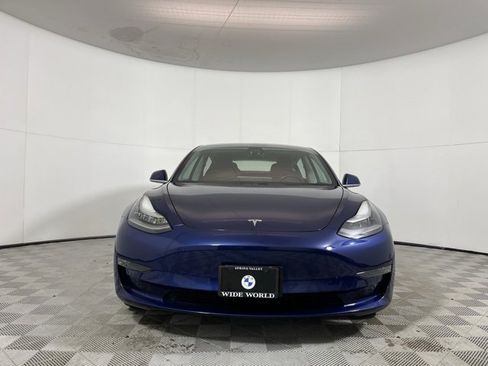 Used 2018 Tesla Model 3 Long Range image 2