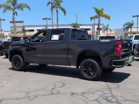 Used 2023 Chevrolet Silverado 1500 Custom Trail Boss AWD/4WD image 6
