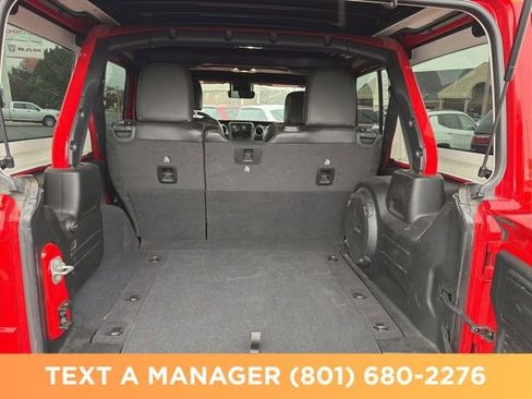 Used 2023 Jeep Wrangler Unlimited Rubicon 392 w/ Trailer Tow Package AWD/4WD image 11