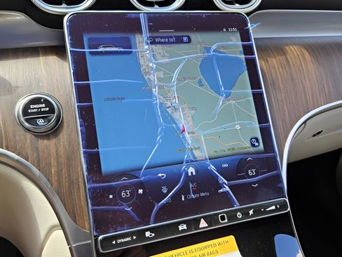 New 2025 Mercedes-Benz GLC 300 image 20