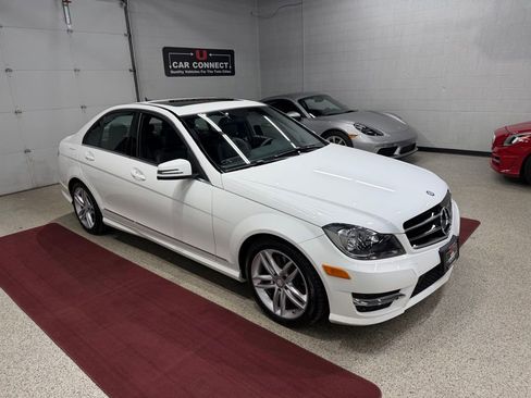Used 2014 Mercedes-Benz C 300 4MATIC Sedan image 8