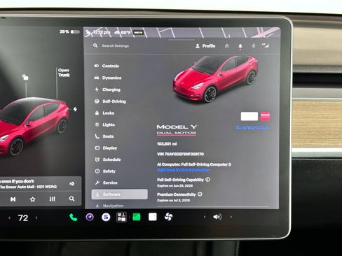 Used 2022 Tesla Model Y Performance AWD/4WD image 3