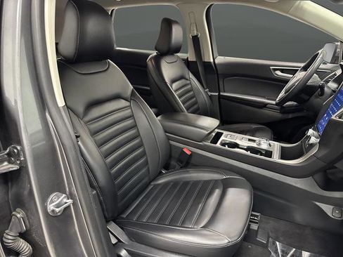 Used 2024 Ford Edge SEL image 28