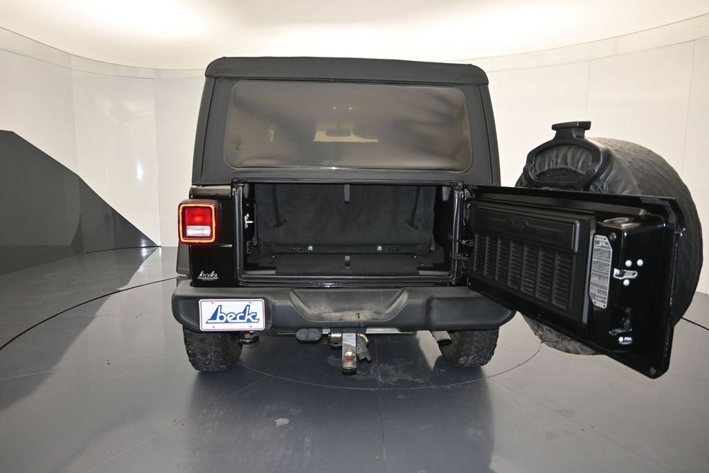 Used 2021 Jeep Wrangler Sport AWD/4WD image 24