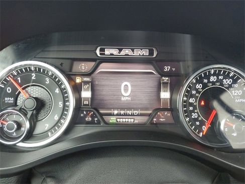 Used 2020 RAM 1500 Big Horn image 9