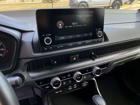 Used 2024 Honda CR-V Sport image 15