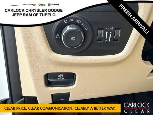 Used 2021 Jeep Grand Cherokee L Limited RWD image 15