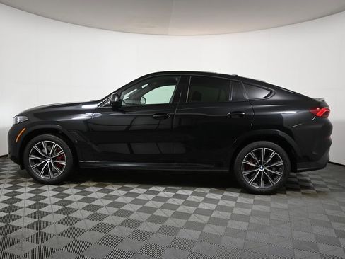 New 2026 BMW X6 xDrive40i w/ Climate Comfort Package image 2