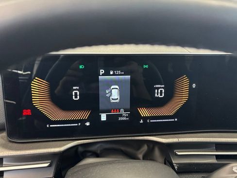 Certified 2026 Kia Sportage X-Line w/ X-Line Premium Package AWD/4WD image 14