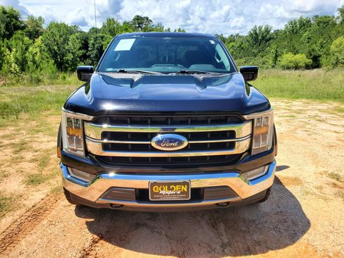 Used 2021 Ford F150 Lariat w/ Trailer Tow Package AWD/4WD image 18
