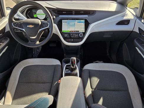 Used 2020 Chevrolet Bolt LT image 24