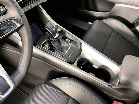 Used 2024 Dodge Hornet GT w/ GT Blacktop Package AWD/4WD image 17