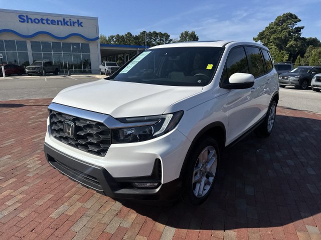 Certified 2024 Honda Passport EX-L image 32