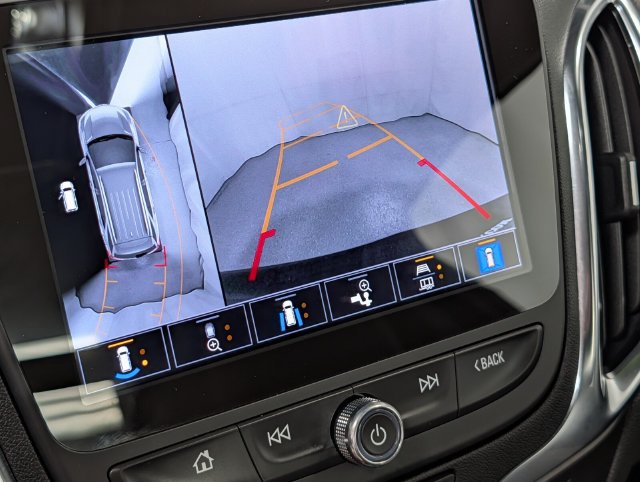 Certified 2024 Chevrolet Equinox LT AWD/4WD image 24