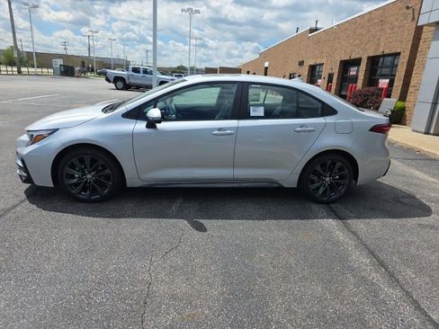New 2026 Toyota Corolla XSE FWD image 4