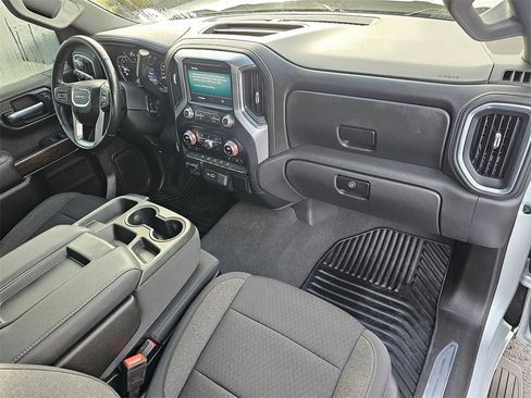 Used 2021 GMC Sierra 1500 SLE image 11