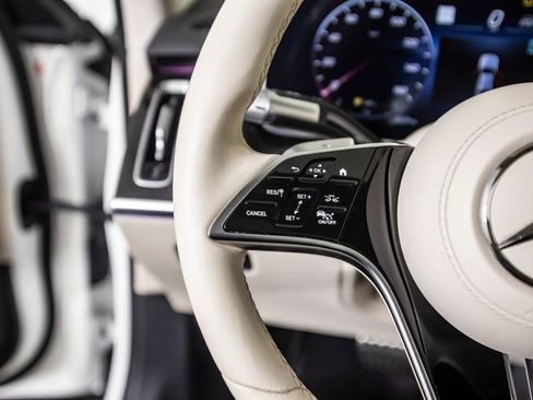 Used 2023 Mercedes-Benz S 500 4MATIC image 35