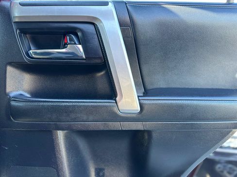 Used 2020 Toyota 4Runner SR5 RWD image 17