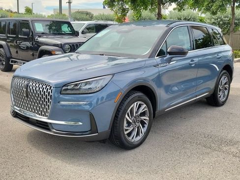 Certified 2024 Lincoln Corsair FWD image 3