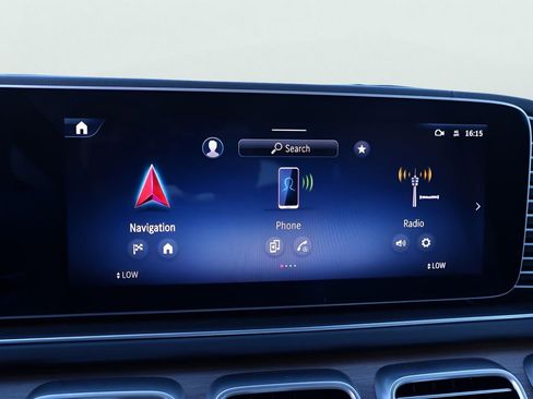 New 2026 Mercedes-Benz GLS 450 4MATIC image 49