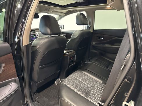 Used 2019 Nissan Murano Platinum w/ Cargo Package image 35