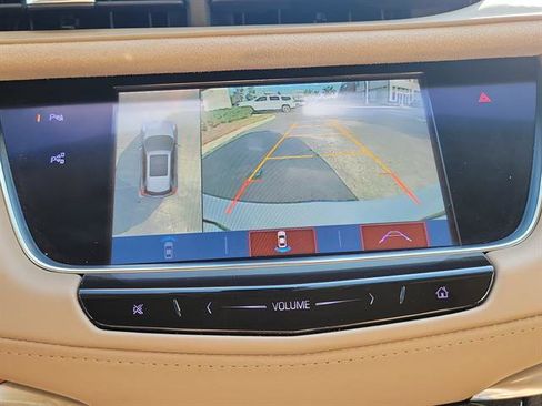 Used 2019 Cadillac XT5 Platinum image 51