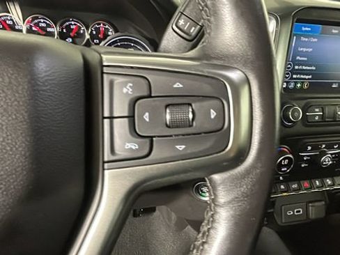 Used 2021 Chevrolet Silverado 1500 RST AWD/4WD image 16