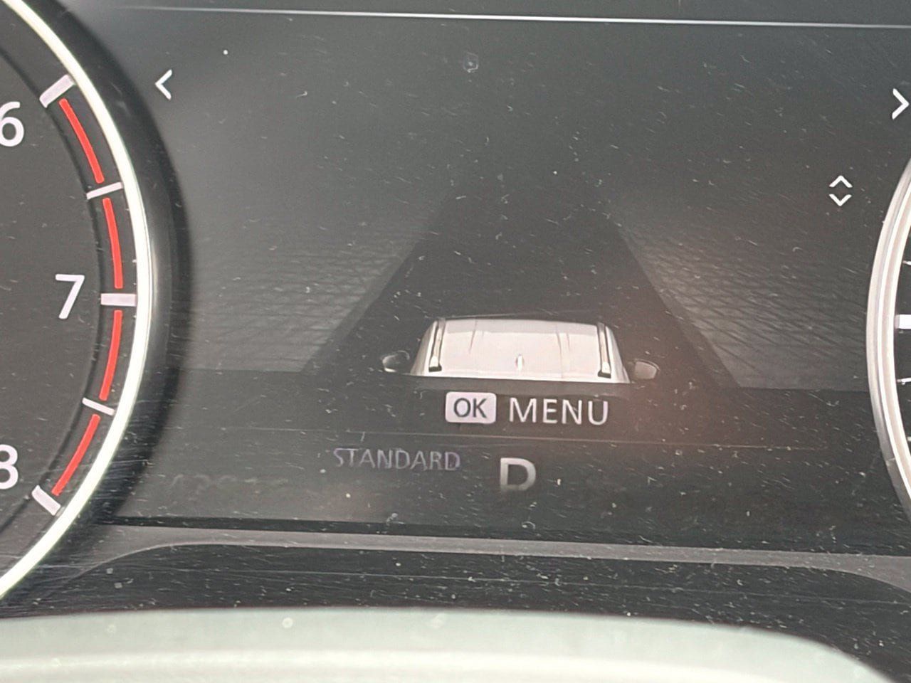 Used 2025 Nissan Rogue SV FWD image 11