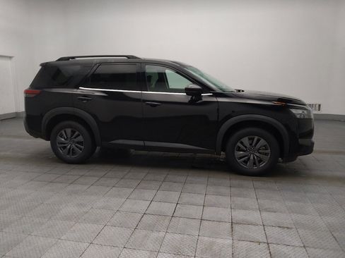 Used 2023 Nissan Pathfinder SV FWD image 11