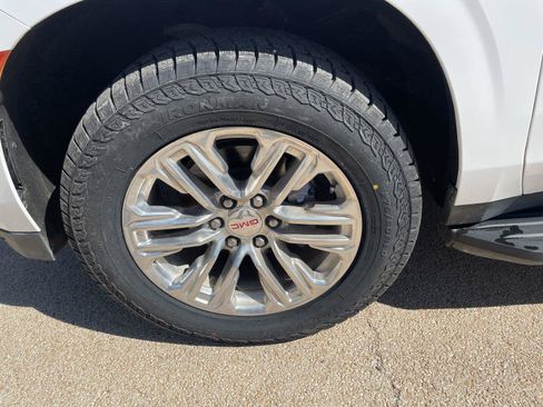 Used 2022 GMC Yukon SLE RWD image 34