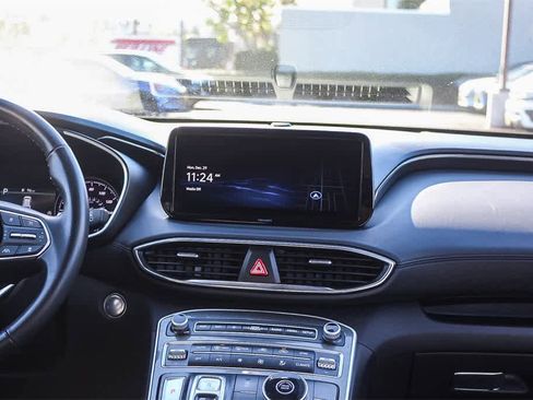 Certified 2023 Hyundai Santa Fe SEL image 18