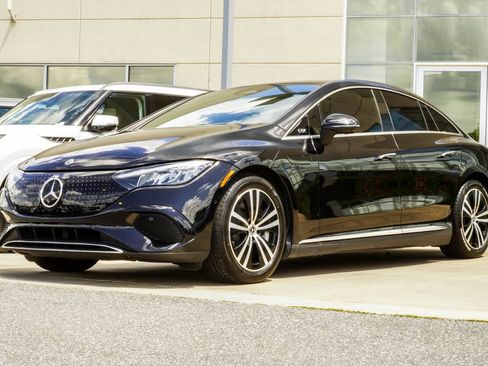 Used 2023 Mercedes-Benz EQE 500 4MATIC Sedan image 8