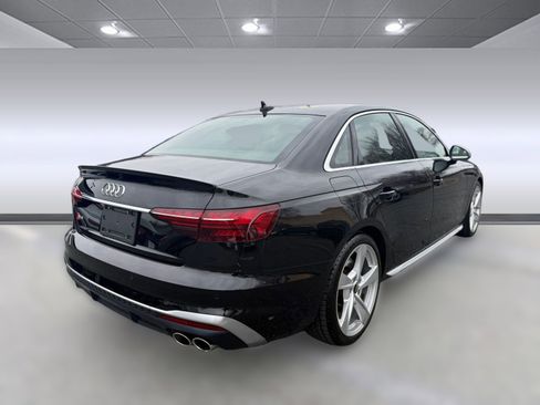 Used 2021 Audi S4 Premium Plus w/ Premium Plus Package image 9