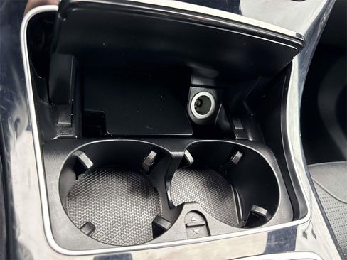 Used 2018 Mercedes-Benz GLC 43 AMG 4MATIC image 26