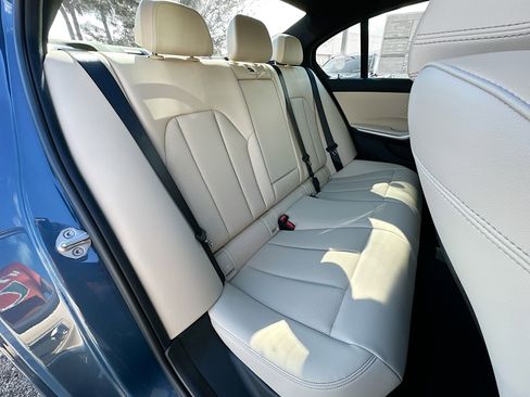 New 2026 BMW 330i Sedan w/ Convenience Package image 22