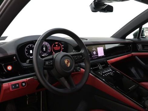 Used 2025 Porsche Panamera 4 image 16