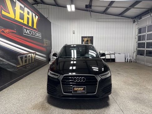 Used 2018 Audi Q3 2.0T Premium Plus w/ Premium Plus Package AWD/4WD image 32