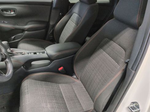 Used 2024 Honda HR-V Sport image 17