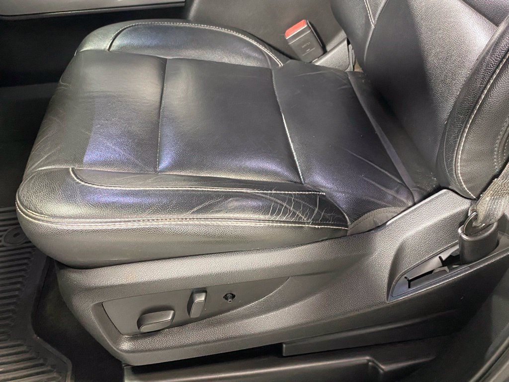 Used 2018 Chevrolet Silverado 2500 LTZ w/ Vortec Plus Package AWD/4WD image 16